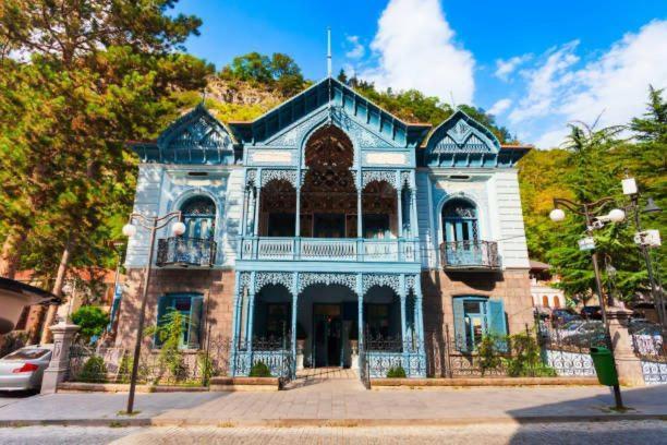 Holiday Borjomi Qvibisi ภายนอก รูปภาพ